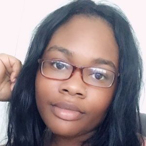 Meet your Posher, Keisha